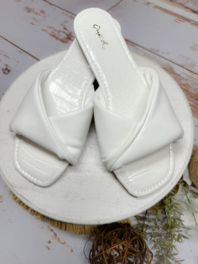 Tiffany Super Soft Sandal in White
