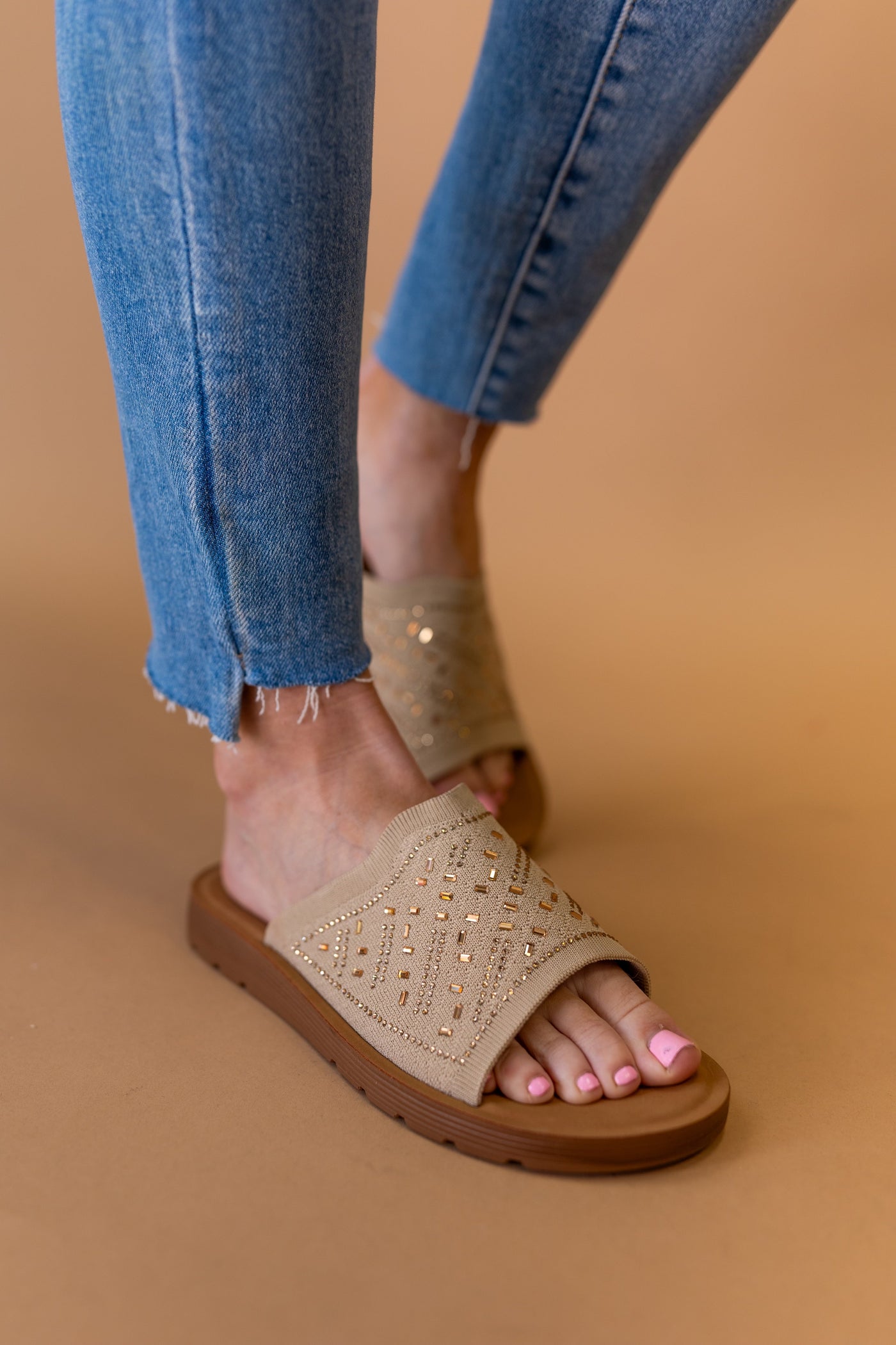 Clara Sandal in Beige