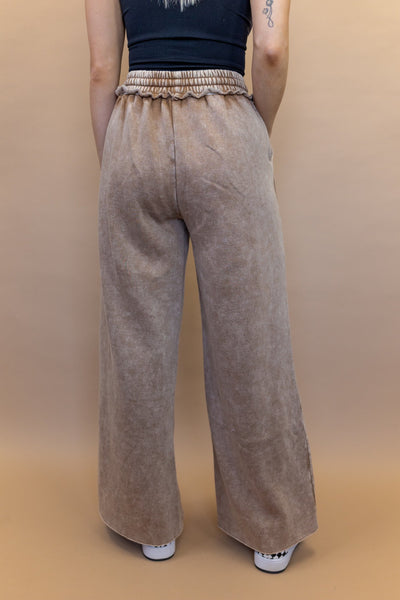 Nona Drawstring Pants in Brown